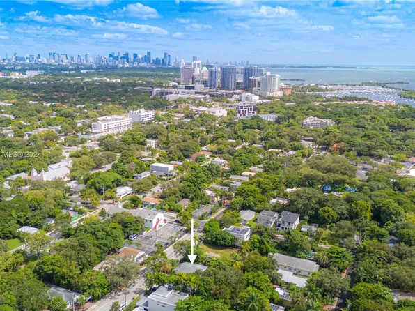 3564 Franklin Ave, Miami, FL 33133
