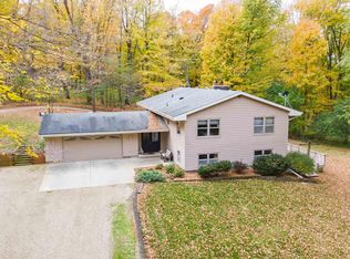 36877 65th Ave, Cannon Falls, MN 55009