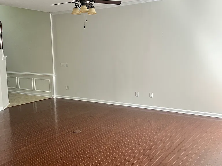15551 Canmore Ln — Photo 5