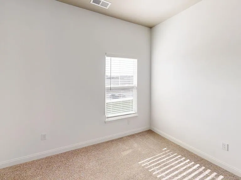 Precedent Flats | Specials Available — Photo 115