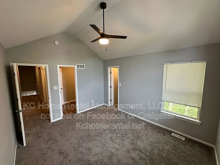 503 SW 4th St — Photo 16