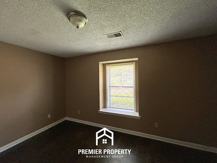 8141 Misty Meadows Ln — Photo 14