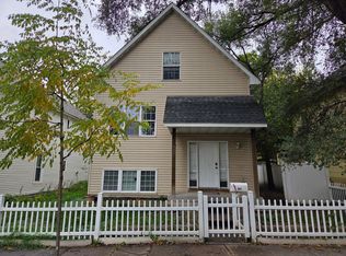 925 Marion St, Saint Paul, MN 55117