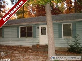 1509 Old Iron Rd, Hopewell, VA 23860