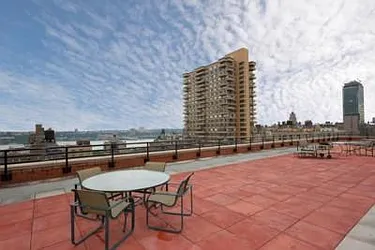 Sold by Real Team Brokerage