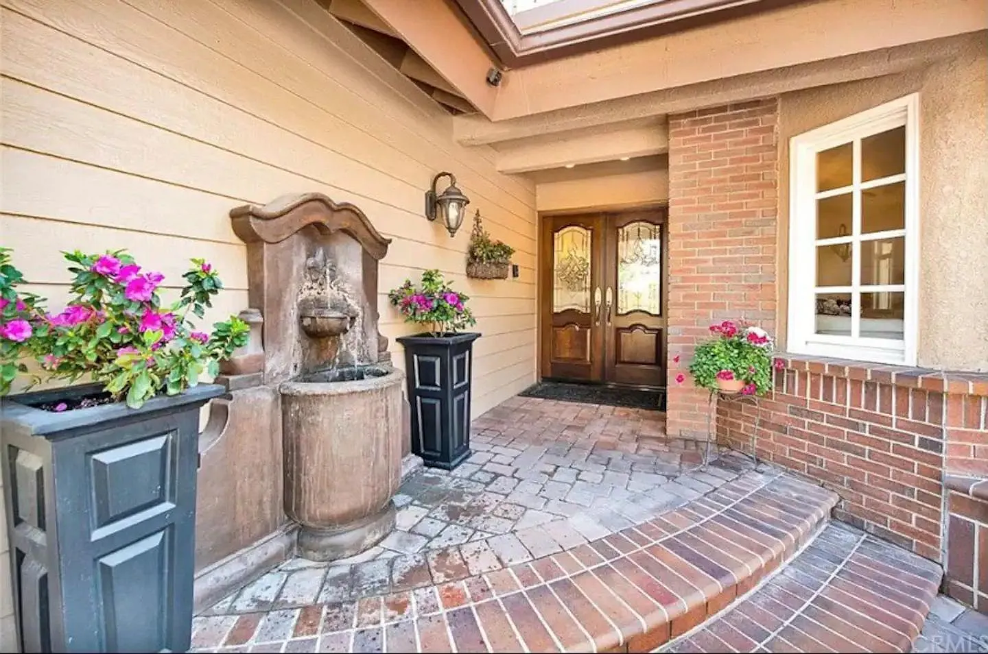 18482 Southern Hills Way — Photo 4