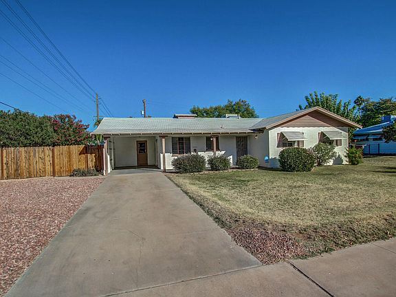 3rd image of 1210 E 2nd Pl