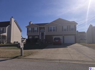 130 Westbourne Ct, Radcliff, KY 40160