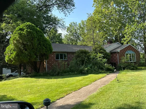 1560 Penllyn Blue Bell Pike, Blue Bell, PA 19422