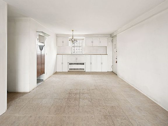 3rd image of 185 Park Row APT 14G