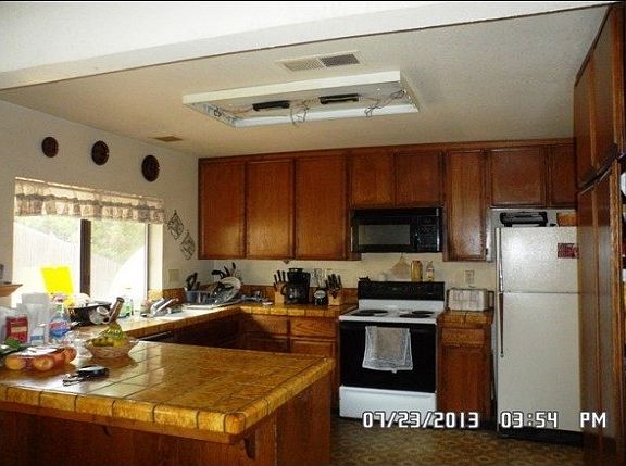 2nd image of 108 Woodvale Ct