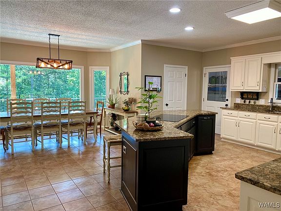 5th image of 14201 Countryside Dr