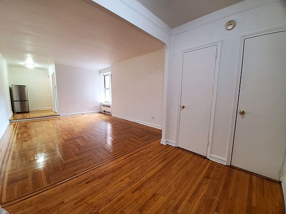 2nd image of 43-30 48th St APT D7