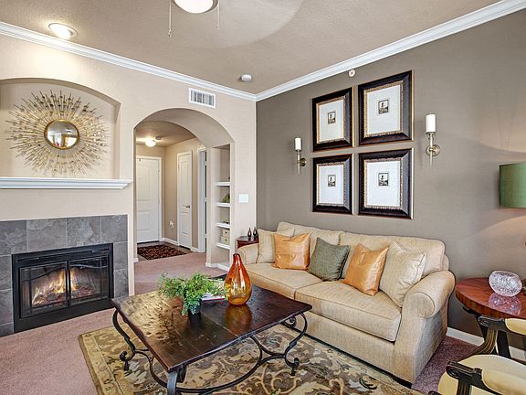 The Palms at Briarwood Living Room