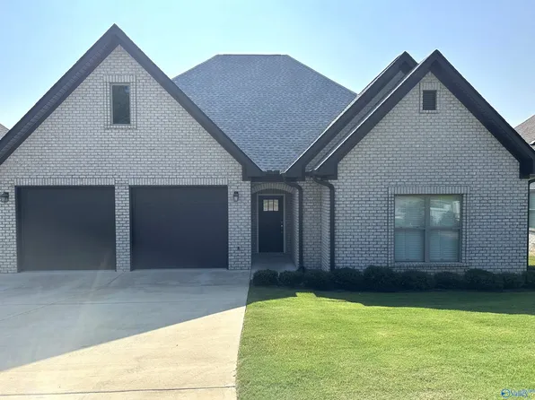 101 Briarwood St, Springville, AL 35146