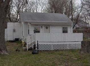 1336 S Emery St, Independence, MO 64055