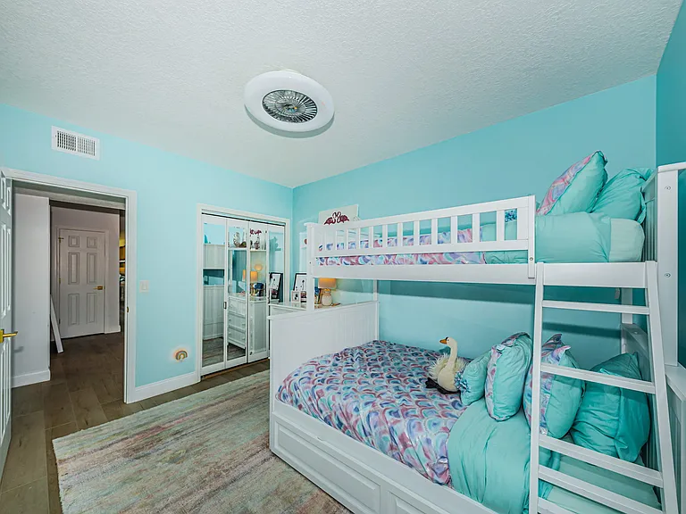 16800 Gulf Blvd #5 — Photo 36
