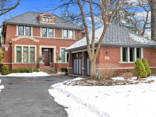847 Valley Rd, Glencoe, IL 60022