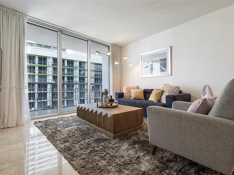 1750 N Bayshore Dr #3409 — Photo 8