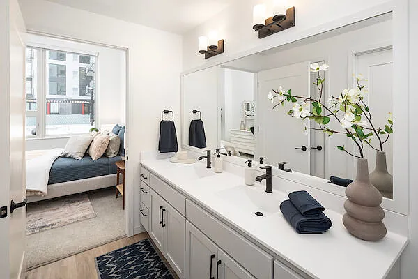 2 Bedroom