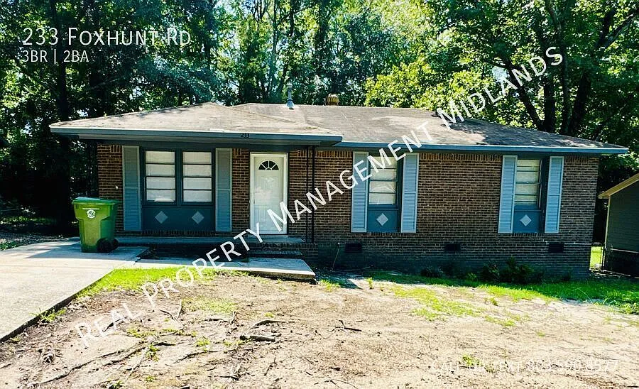 233 Foxhunt Rd