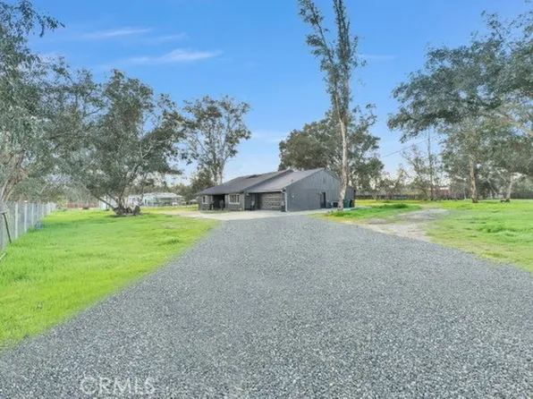 28625 Shady Tree Ln, Winchester, CA 92596