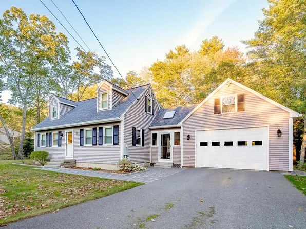 23 Merrymeeting Drive, Topsham, ME 04086