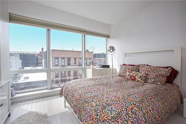 Sold by R New York | media 5