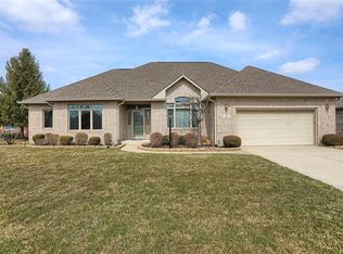 1610 Shannon Lakes Dr, Indianapolis, IN 46217