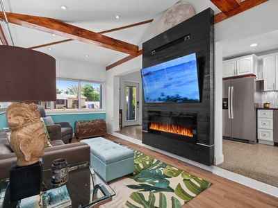 4611 NE 3rd Avenue, Oakland Park, FL, 33334