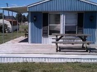 10490 Sugar St, Milton Center, OH 43541