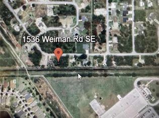 1536 Weiman Rd SE, Palm Bay, FL 32909