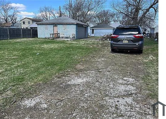2 bed, 850 sqft, $1,250 — Photo 2