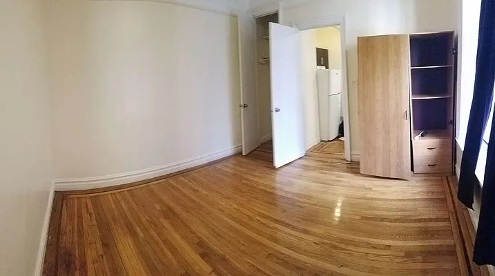 Rented by Smart NY Realty LLC | media 11