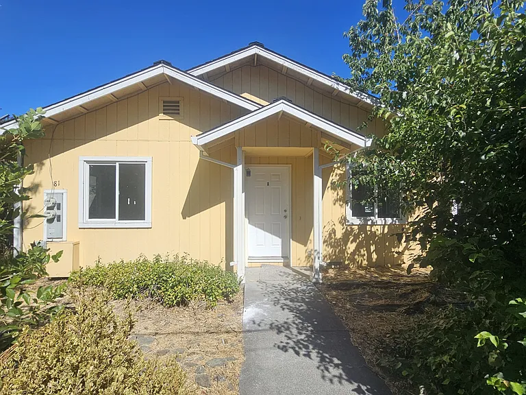 81 Madden Ln #A — Photo 1