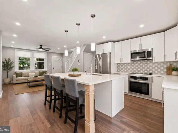 516 E Mayland St, Philadelphia, PA 19144