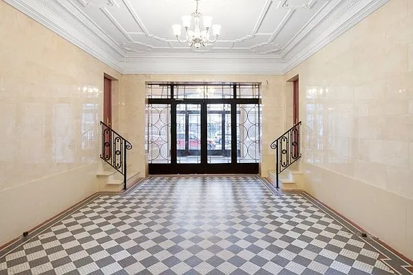 Rented by Compass | media 6