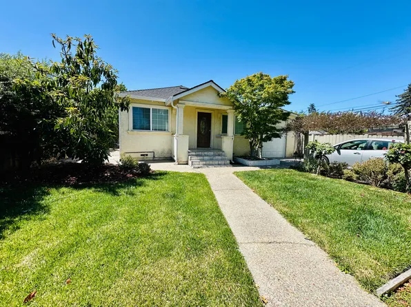 3502 Hoover St, Redwood City, CA 94063
