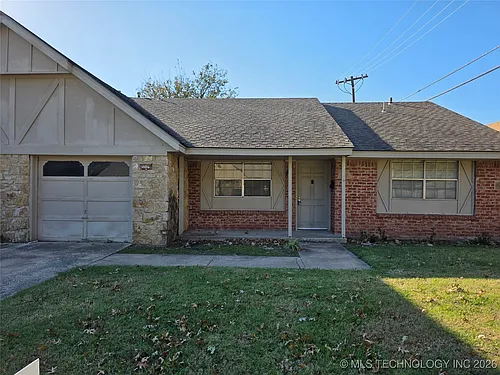 3329 E 47th Pl Photo 1
