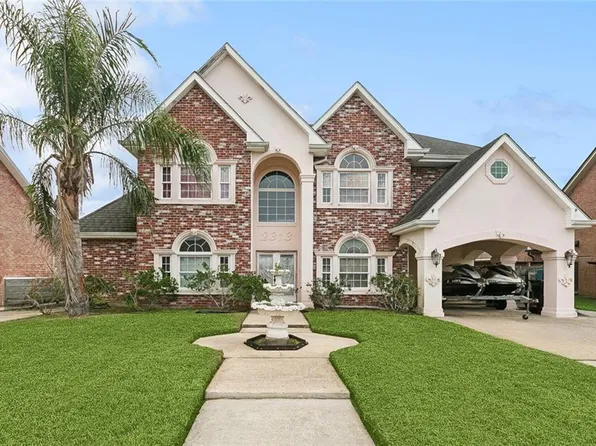 2313 Aramis Dr, Meraux, LA 70075