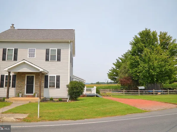 62 Stevens Rd, Stevens, PA 17578
