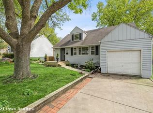 6012 University Ave, Des Moines, IA 50311