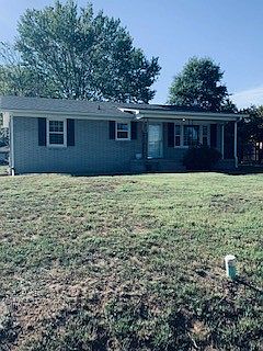 1st image of 110 N Electra St