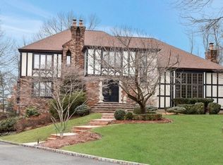 3 Eccleston Ct, Montville, NJ 07045