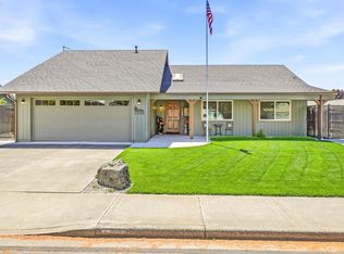2348 Silver Palm Dr, Medford, OR 97504