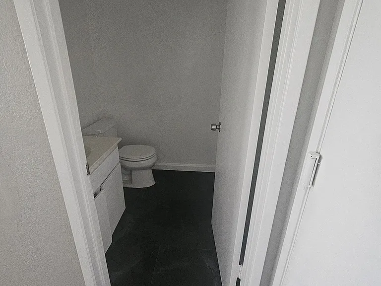 12 Sharon Dr — Photo 14