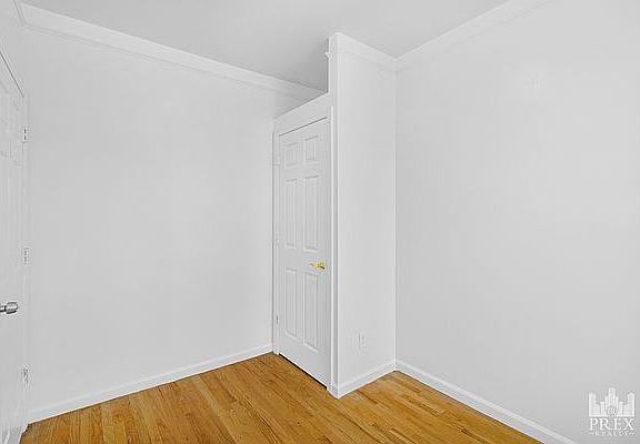 5th image of 304 E 77th St APT 11