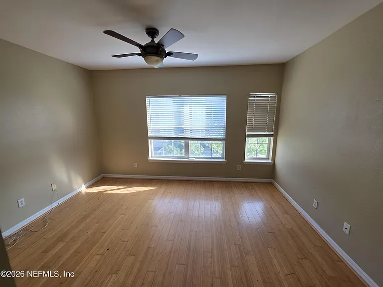 344 E Ashley St — Photo 20