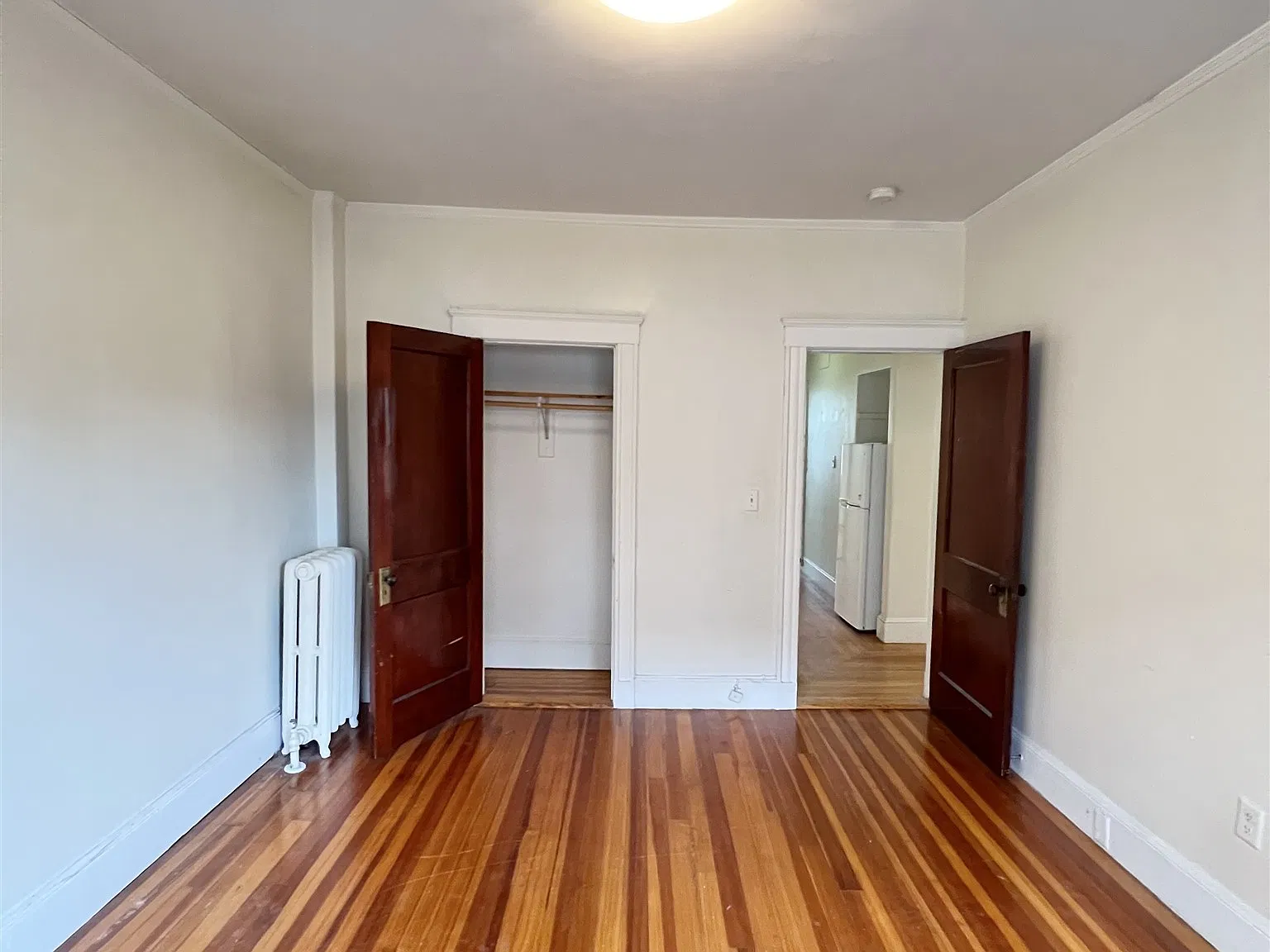 2 bed, 850 sqft, $2,850 — Photo 2