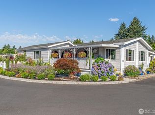 2393 Nightingale Ln, Kelso, WA 98626